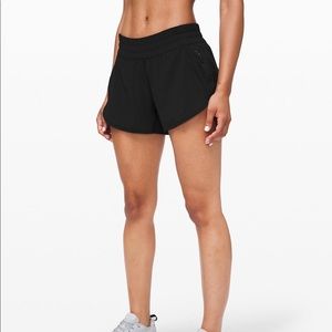 Lululemon Tracker Short V, Size 10